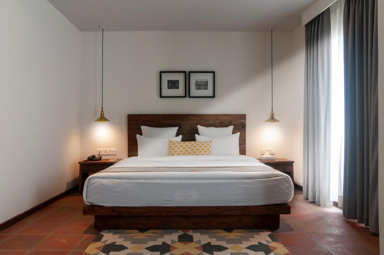 Hotel Roadhouse, Thamel, Kathmandu- Contemporary Boutique Exterior foto
